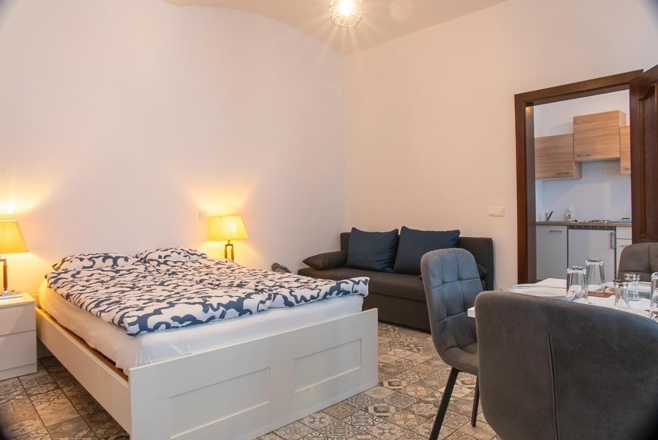 Family&Friends Apartments Schoenbrunn Βιέννη Εξωτερικό φωτογραφία